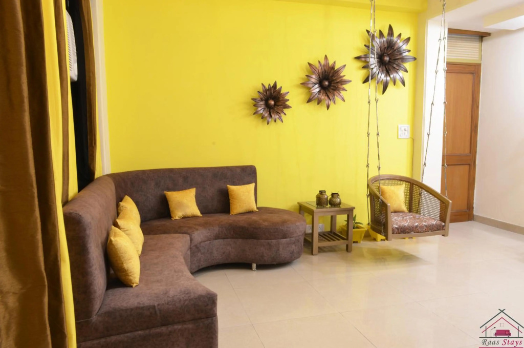 Furnished 2BHK Independent Apartment 8 in Greater Kailash - 1 with 2 Balconies