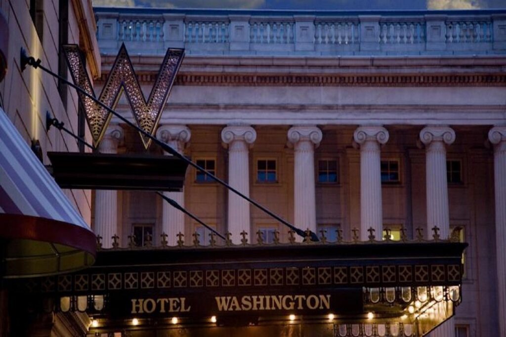 Hotel Washington