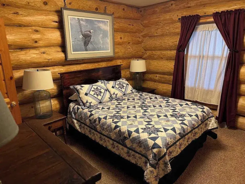 Katherine Lake Lodge