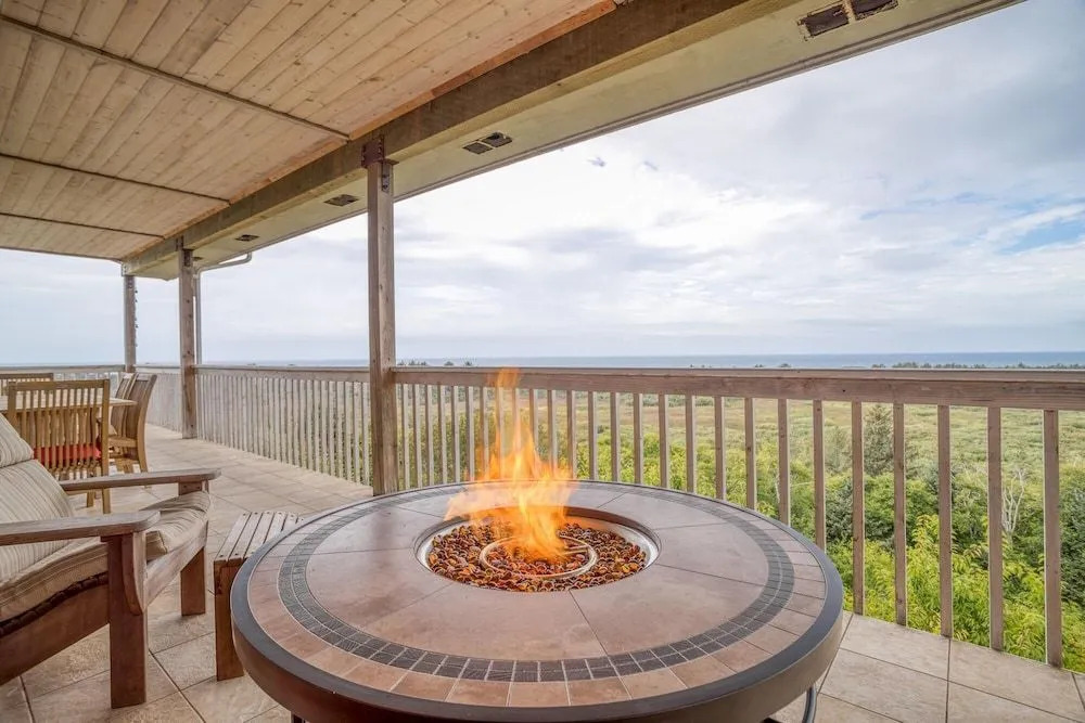 Neskowin Eyrie
