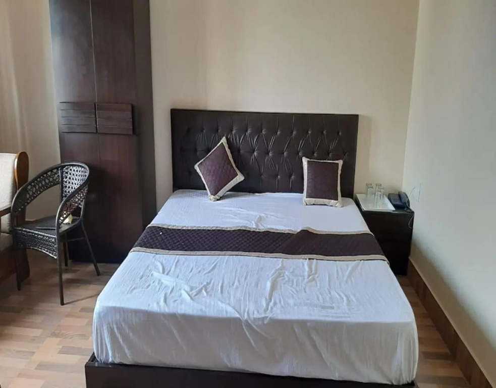 Norbulinka Home Stay by StayApart