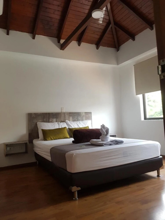 Ayenda 1222 Porton Colonial