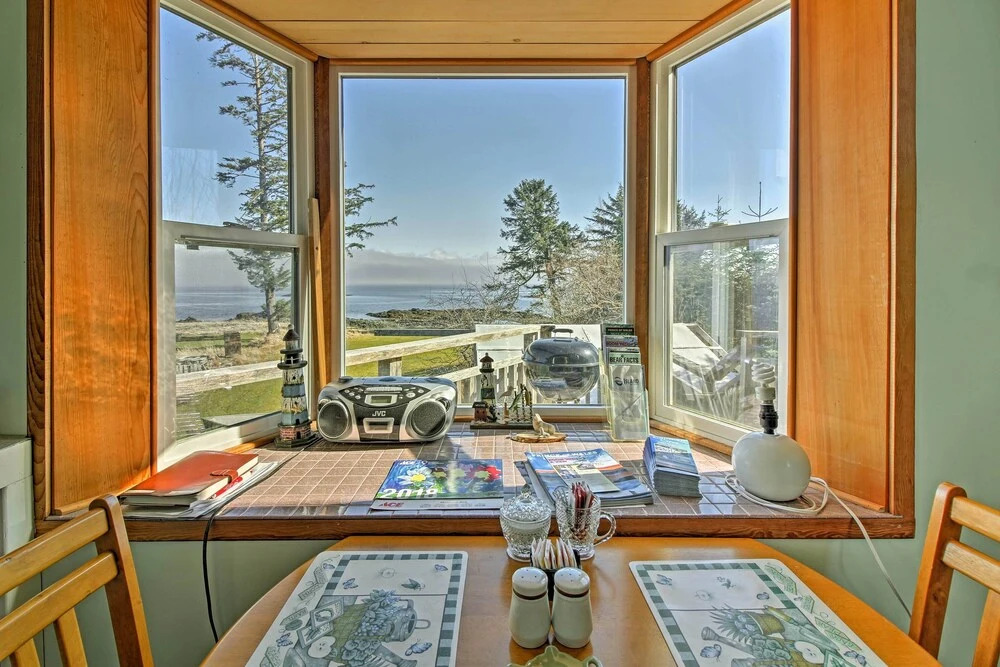 'A Room With a View' Peaceful Retreat on PoW