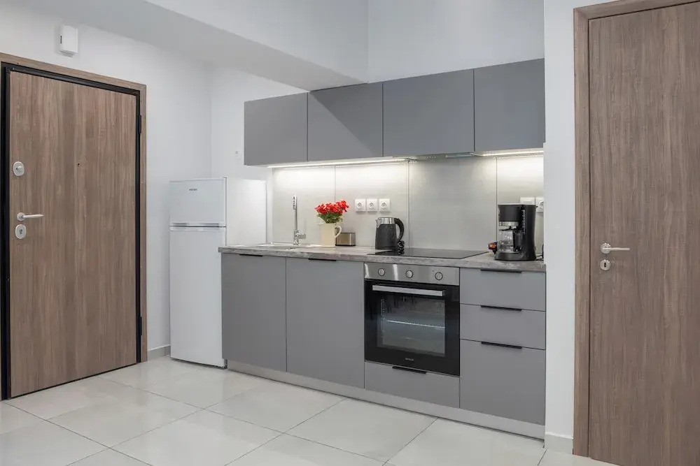 New Pagrati Studio Modern & Cozy