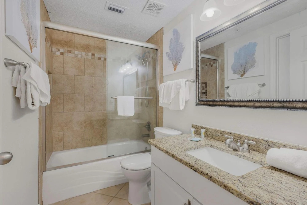 Emerald Key 603 Beachfront Balcony 6th Floor Corner Unit