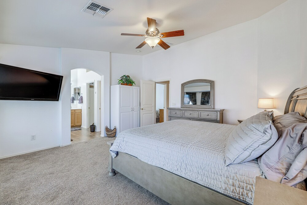 Swim, Golf, Unwind! Queen Creek Home w/ Patio