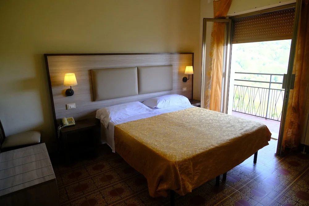 Aparthotel Amelia Dream View