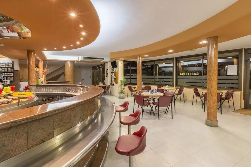 Hotel Sausa