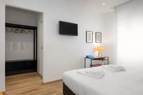ParcoSantaTeresa Suites LOC-02279