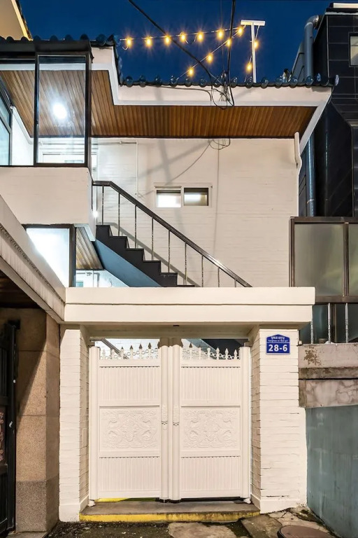 Dabin Stay - Hostel