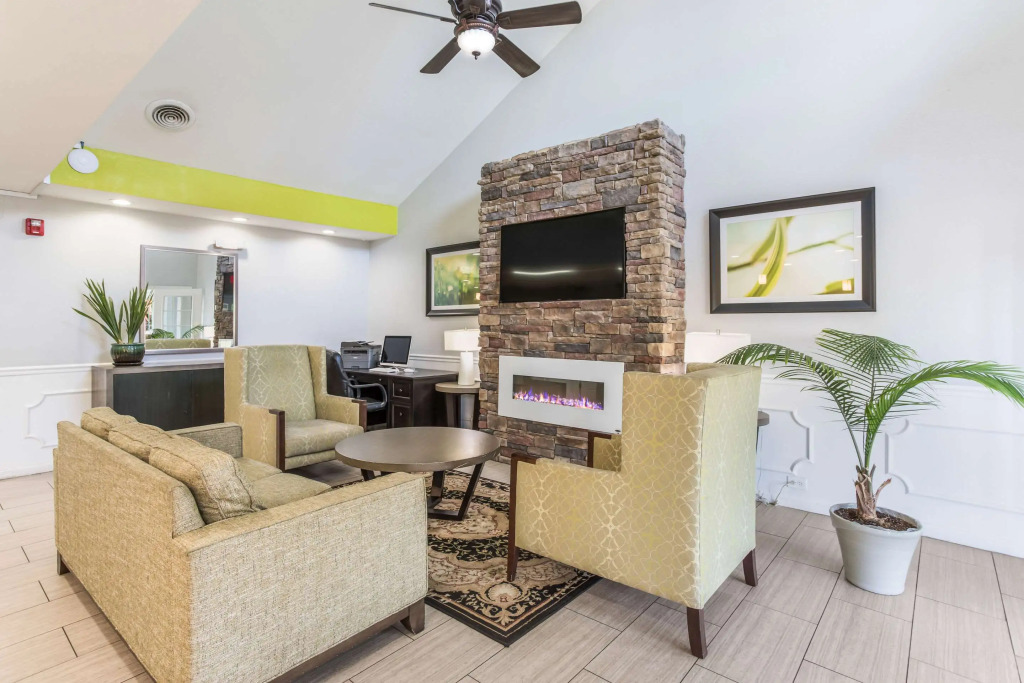 Quality Inn Gallatin-Nashville Metro
