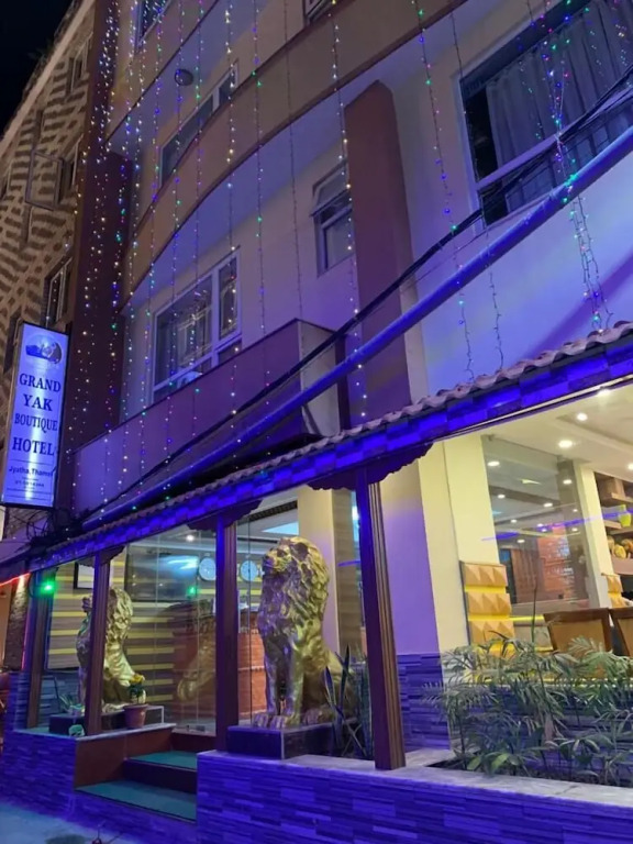 Grand Yak Boutique Hotel
