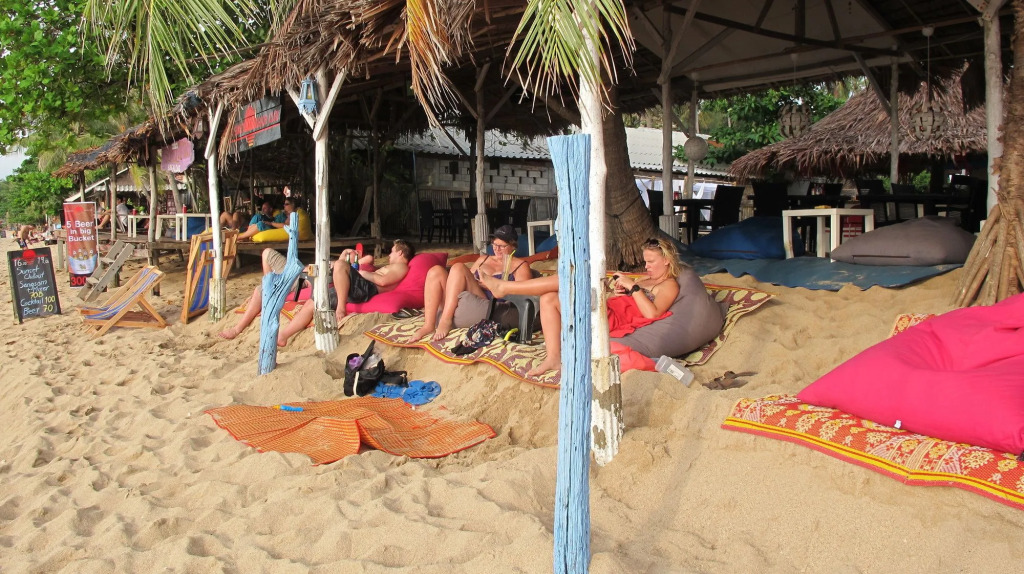 Isara Lanta Beach Resort