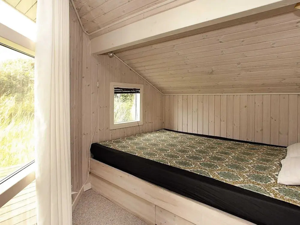 Spacious Holiday Home Nearby the National Park Loonse en Drunese Duinen