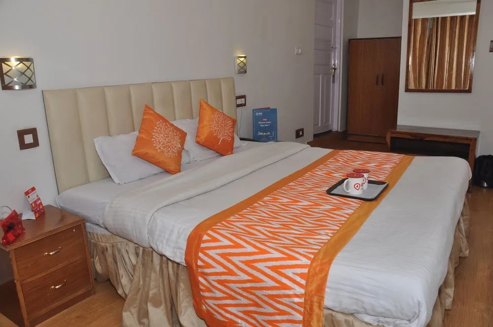 OYO 1636 Hotel Rahat Regency