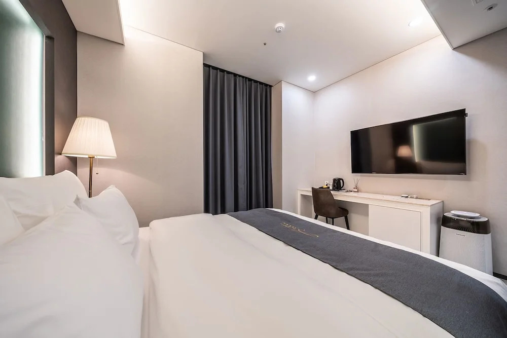 Suwon Aritte Hotel