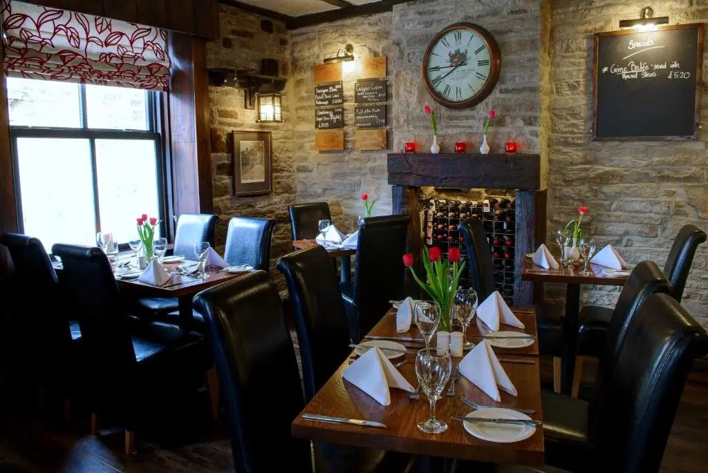 The Old White Lion Hotel