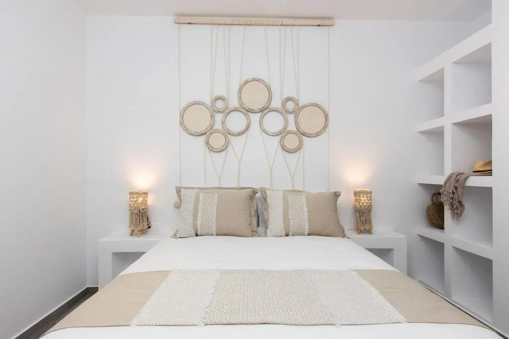 Plaka Villas Naxos Sofia sleeps 7