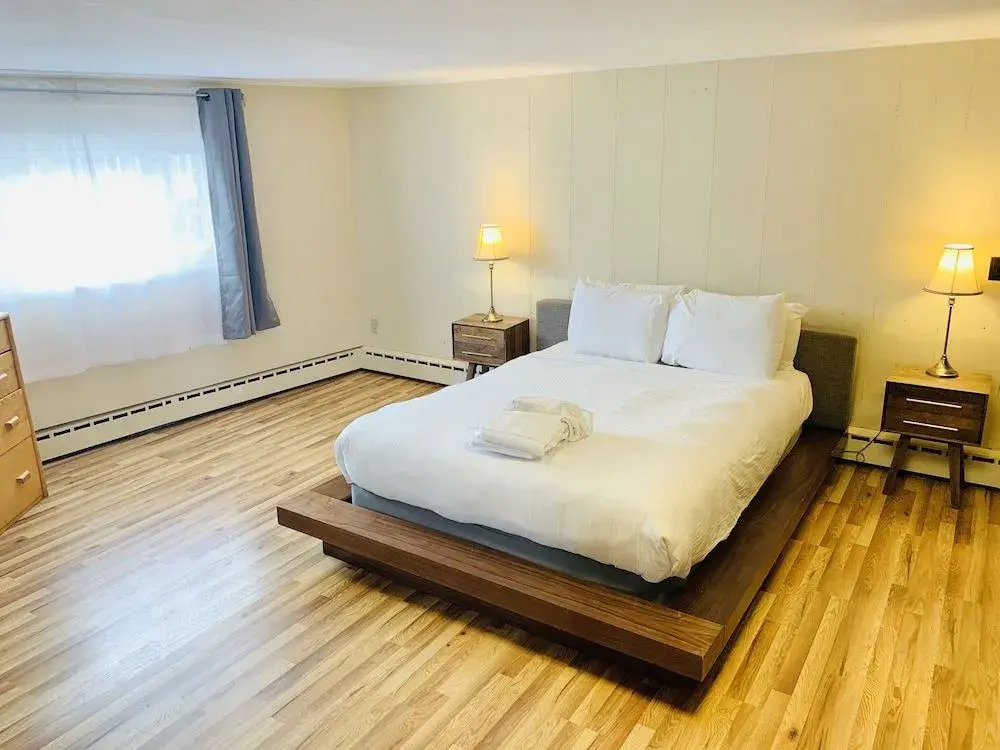 Lancaster Motor Inn