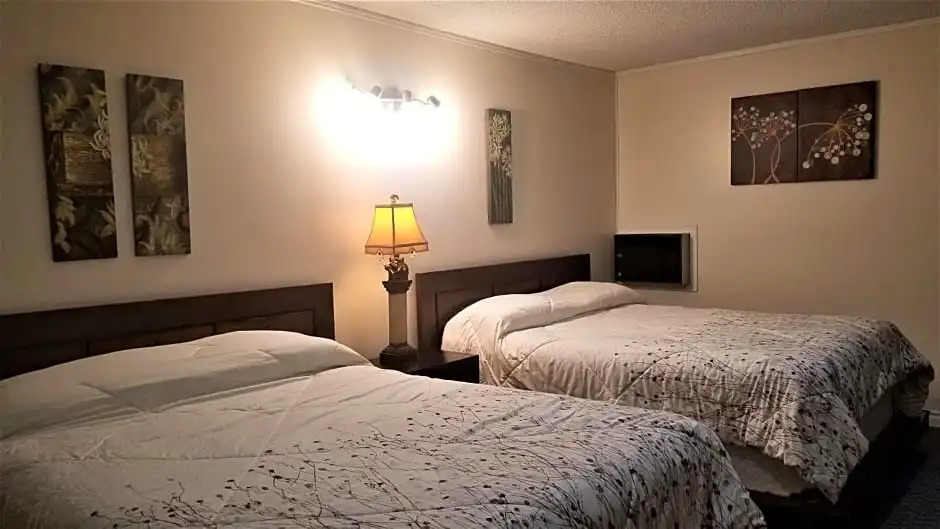 Hillview Motel