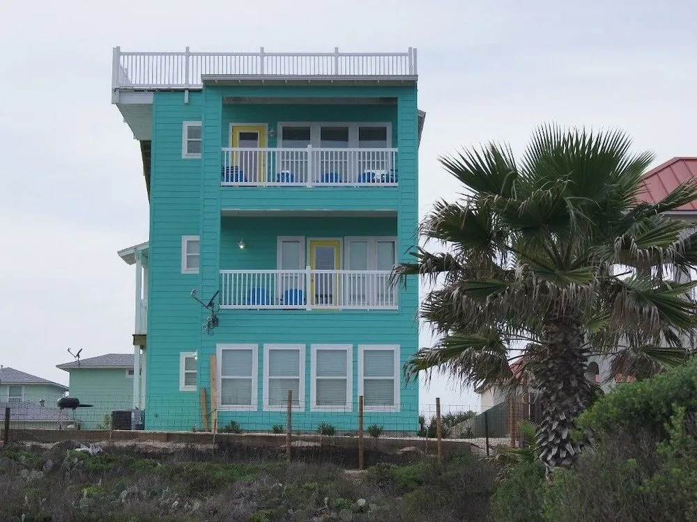 Port A Paradise 66 by RedAwning