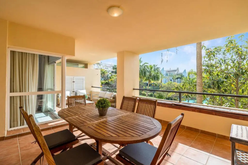 Spacious 3 bedrooms apartment at LAS BRISAS
