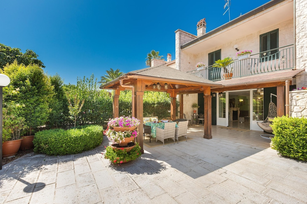 3602 Villa Asia by Barbarhouse