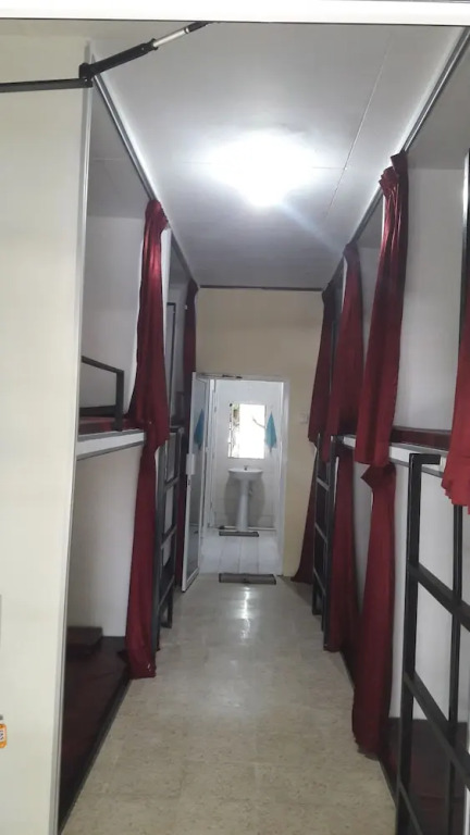 Manado Pod House - Hostel