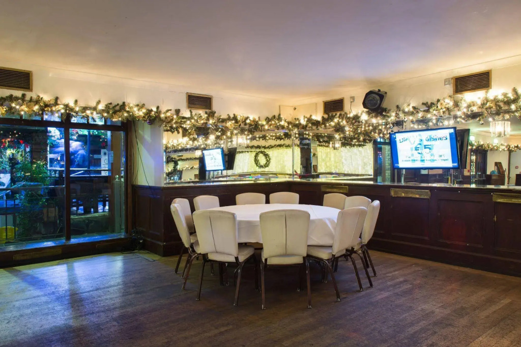 Russell Court Hotel