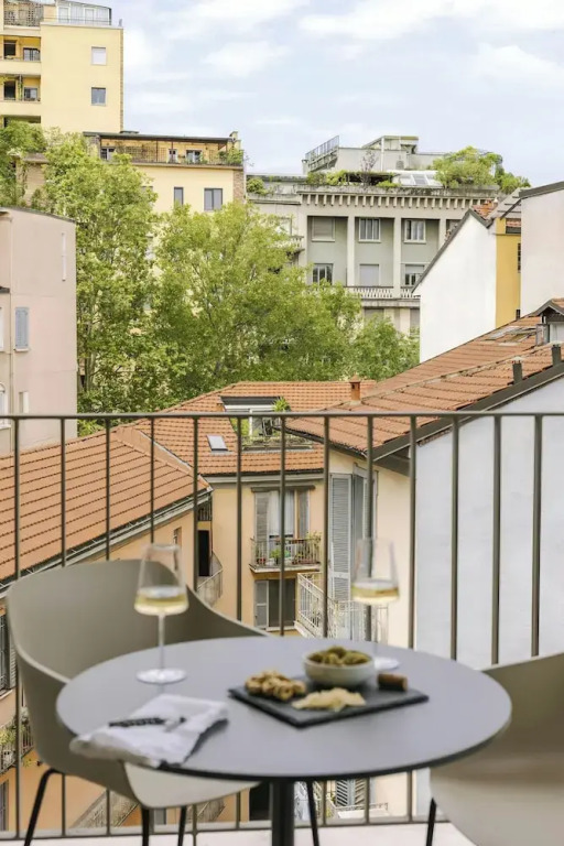 Numa Milan Montenero