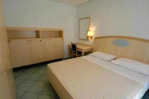 Suites Venustas Park