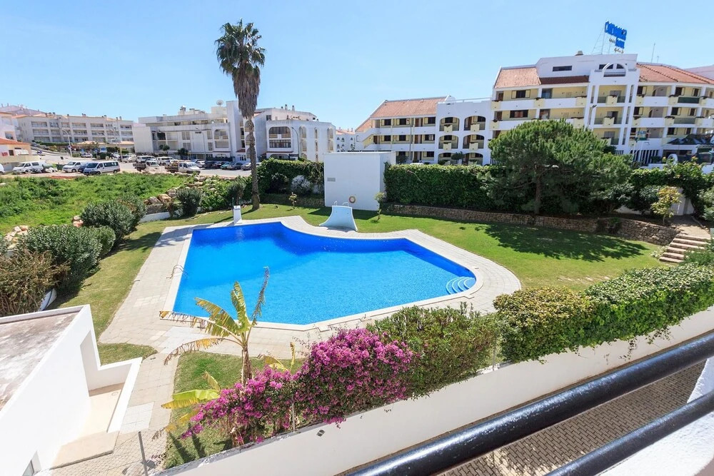 Apartment With one Bedroom in Albufeira, With Pool Access and Enclosed Garden