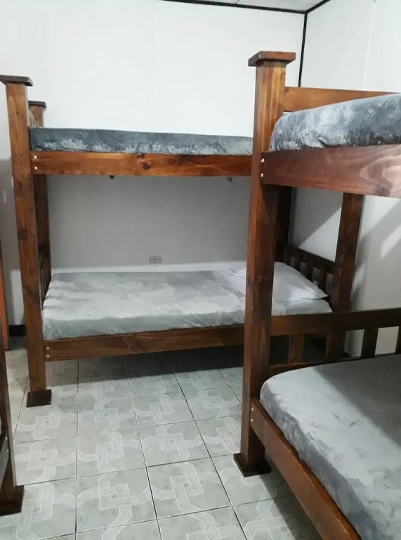 Hostel California