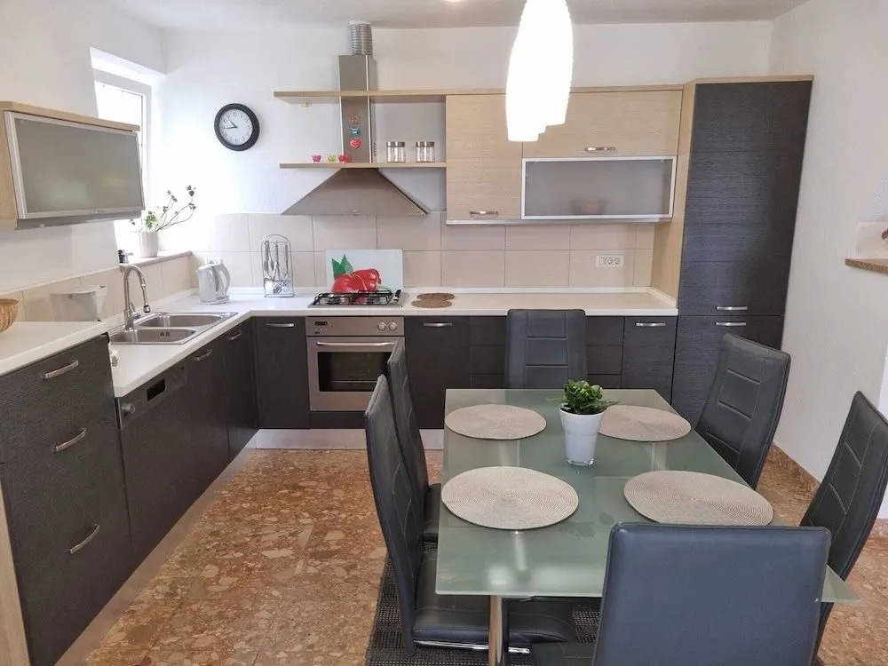 Apartments Hani