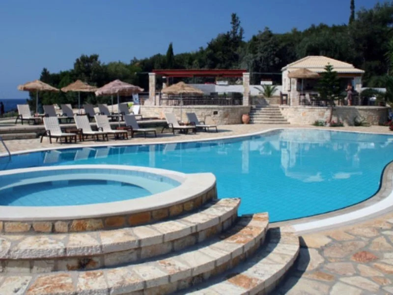 Hotel Mikros Paradisos