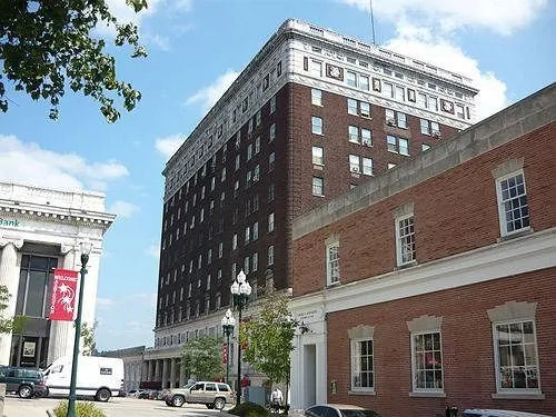The George Washington Hotel