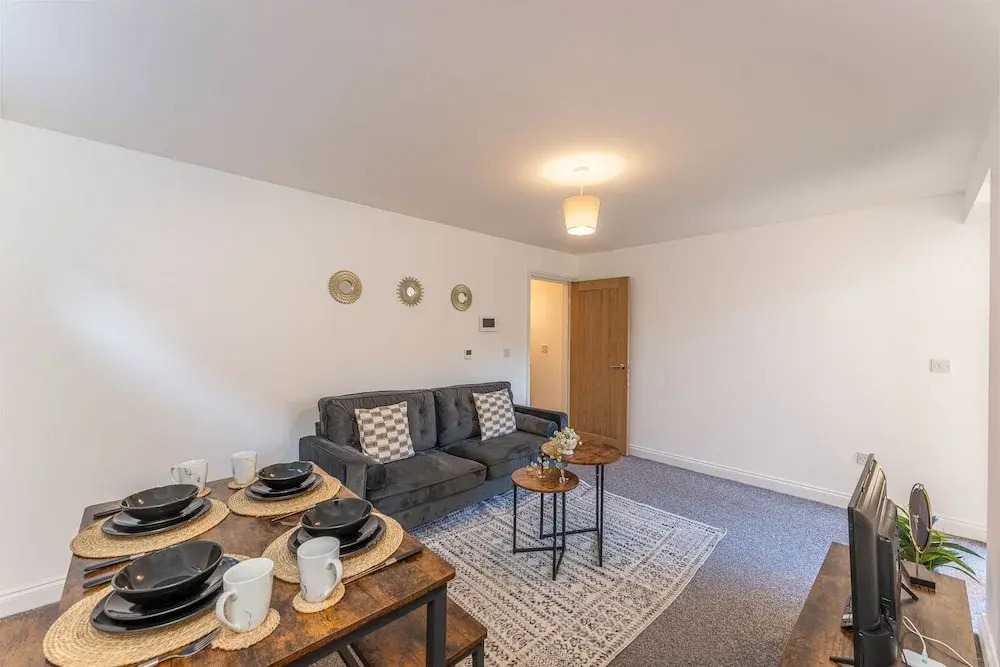 Homely 2-bed Apartment Near Luton Town Centre