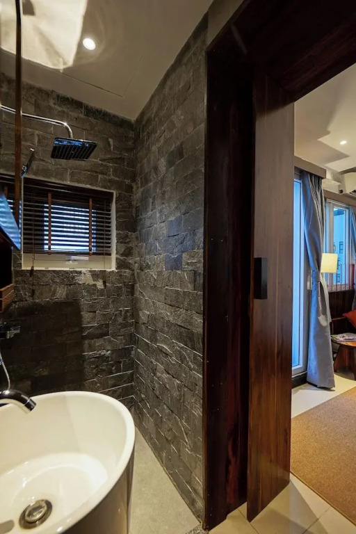 Nexus House Nguyen Binh Khiem - Near Saigon Zoo & Botanical Gardens