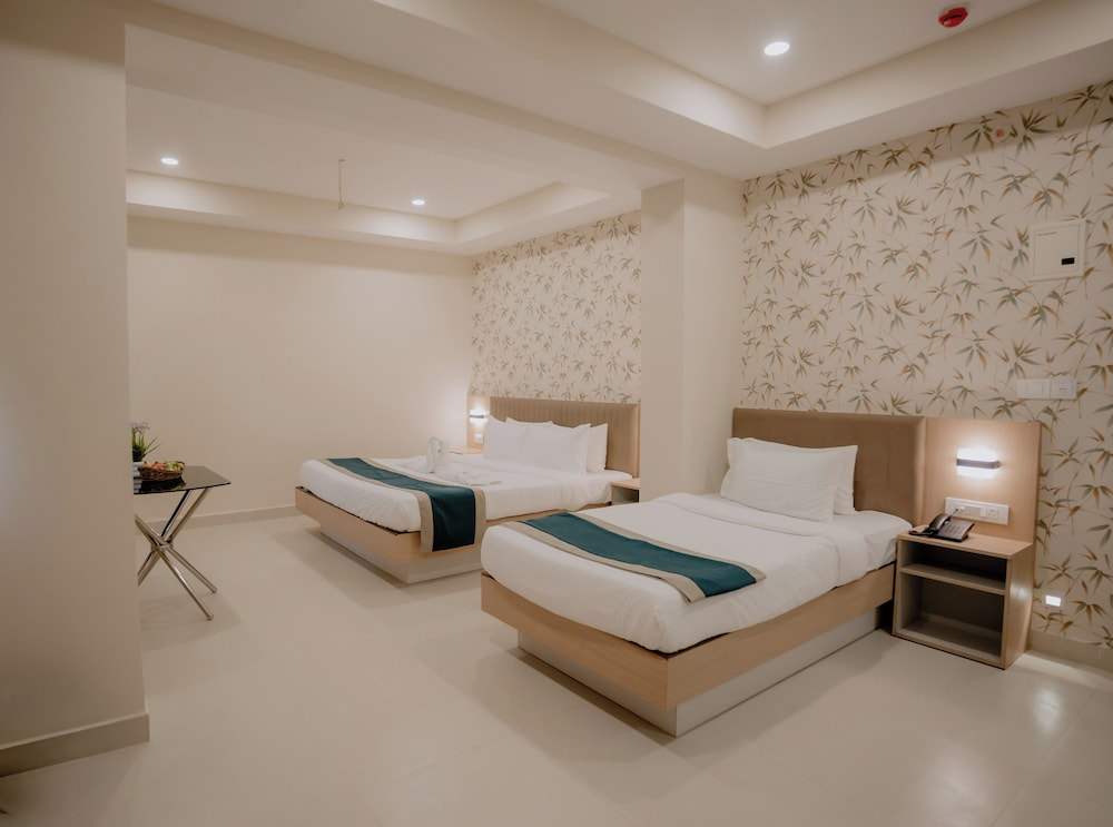 Hotel Eagle Empire