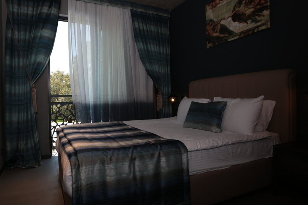 Sandora Boutique Hotel