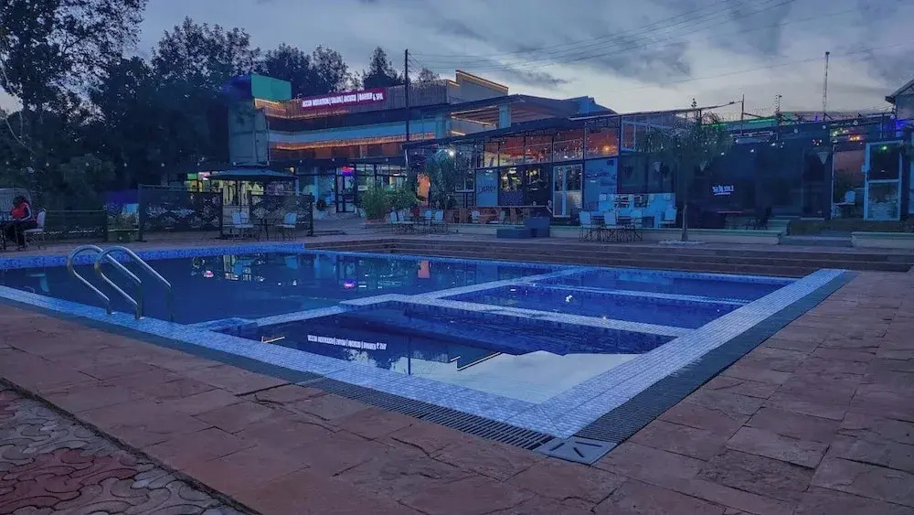 derby place lounge
