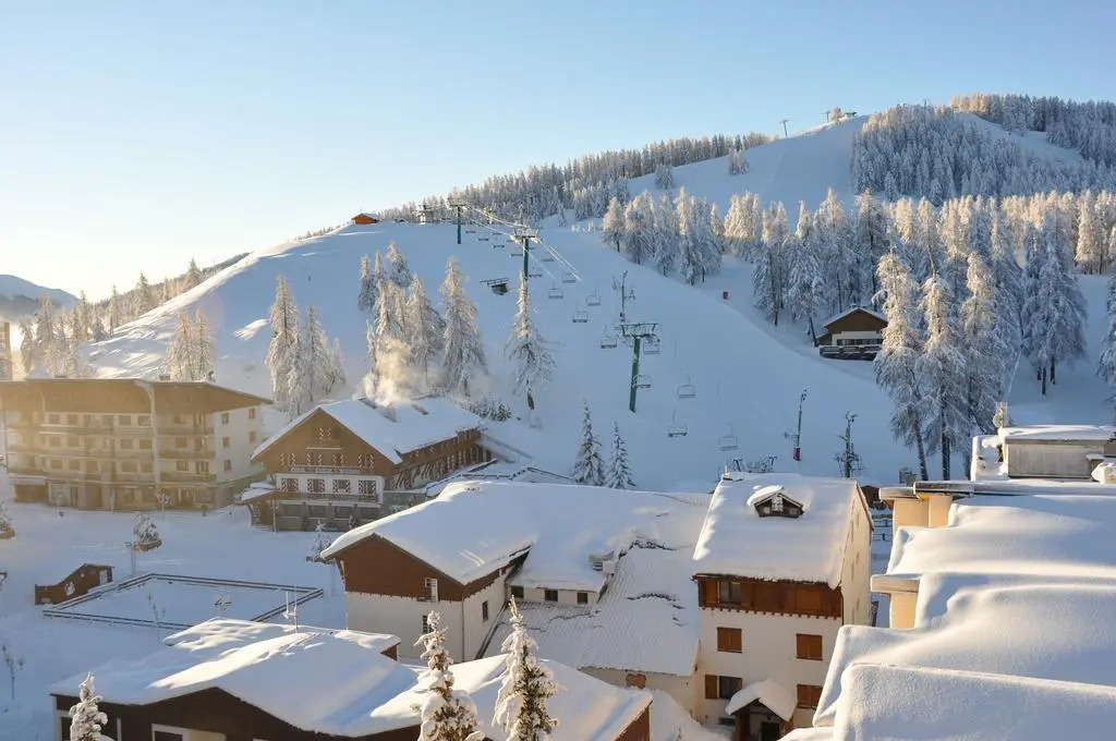 Le Chalet Suisse