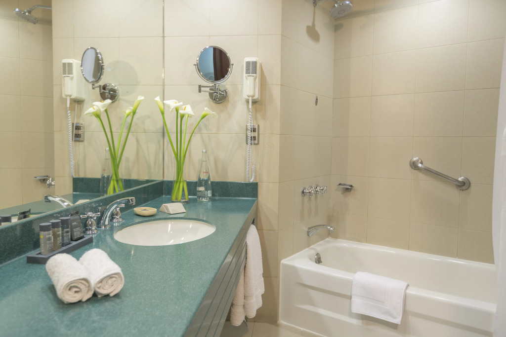 Delfines Hotel & Convention Center
