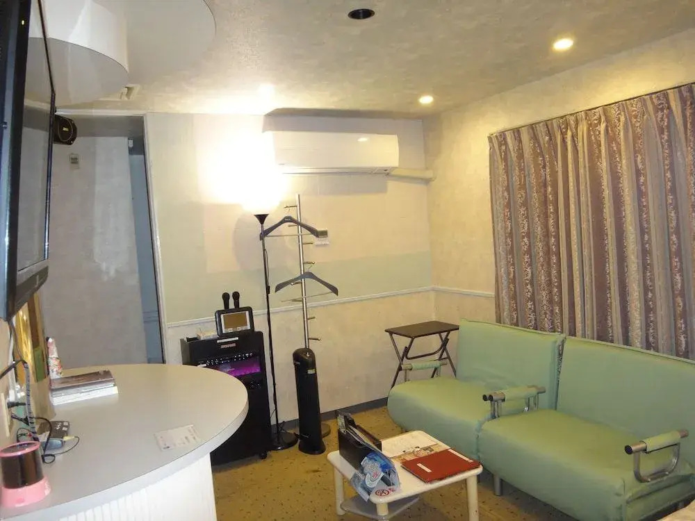 Utility Hotel Coo