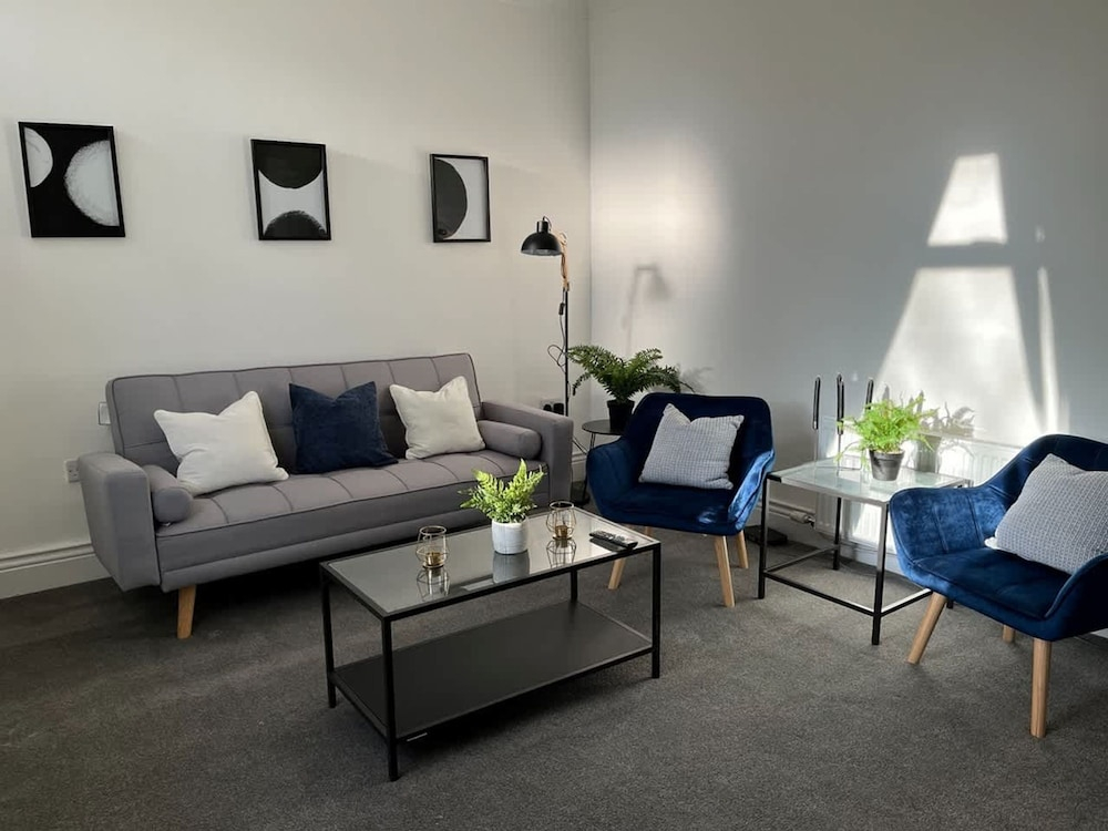 2bed House-10min Drive to Durham