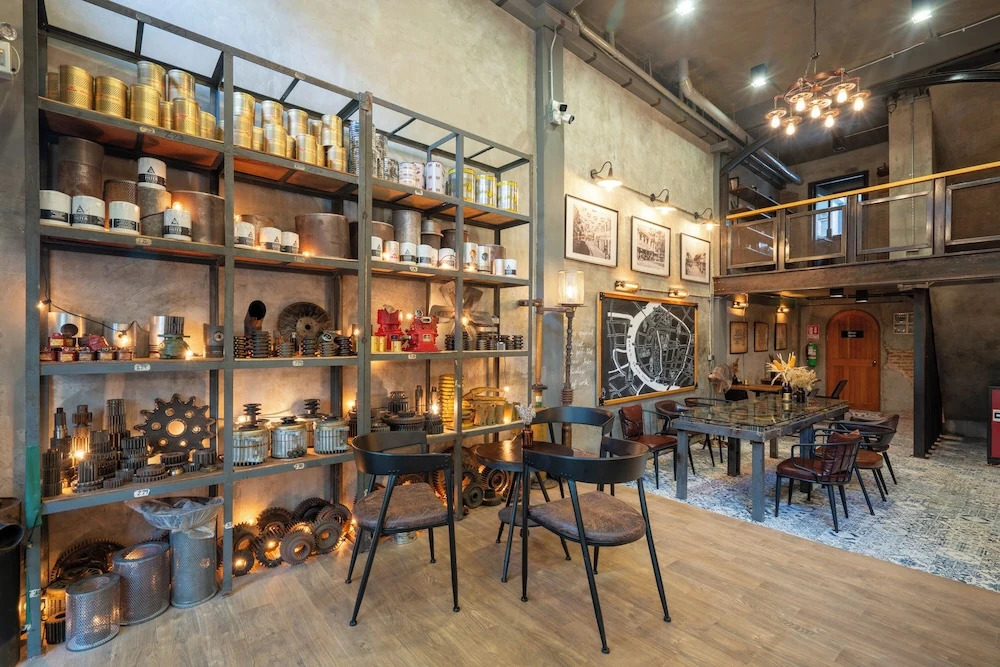 House of Machine Boutique Hotel
