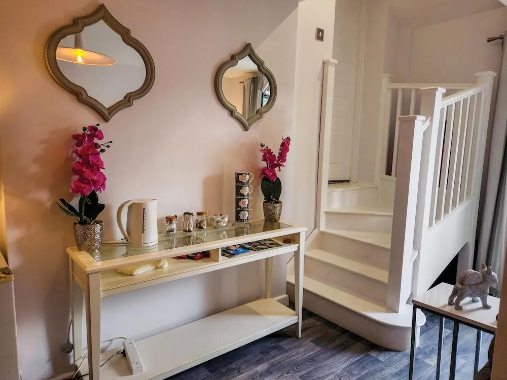 Portway Nook - 1 Bedroom Studio - Bishopston
