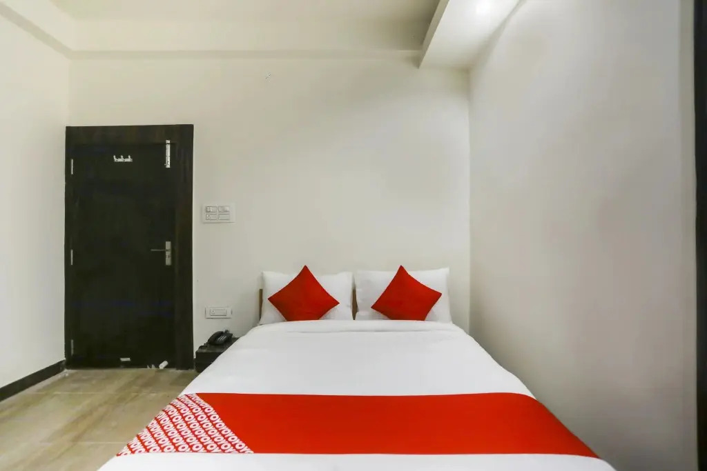 Super Hotel O Upper Bazar Formerly RR Residency