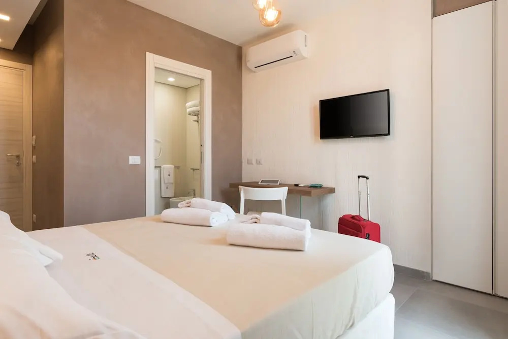 Isule Rooms & Breakfast