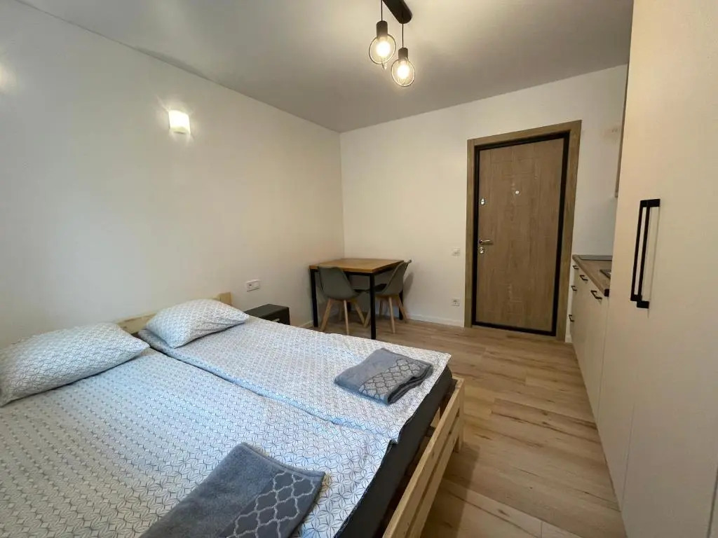 Modern guest house in city center I Room 3